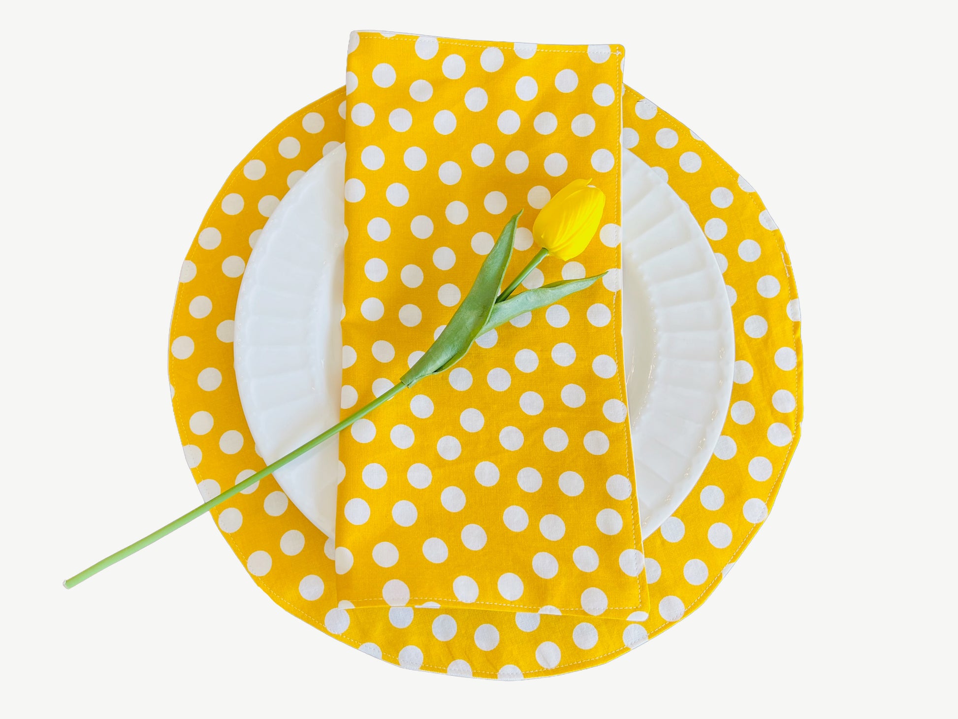 Dinner Napkins and Placemats Yellow Polka Dots